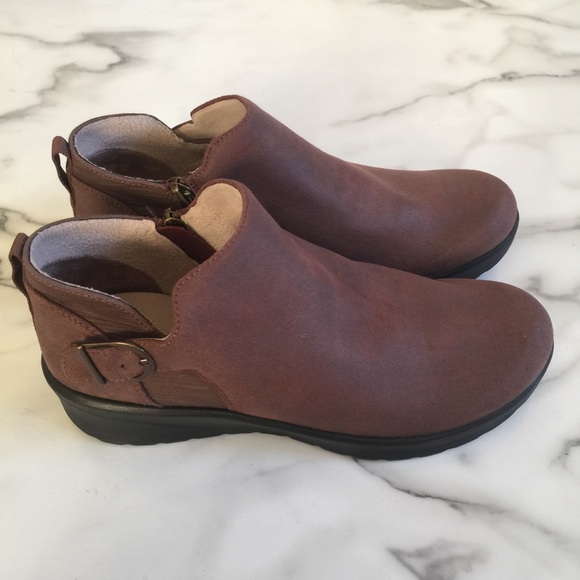 BZees | Get Going Bootie - Picture 3 of 8